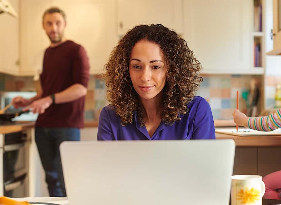 Frauen im Home Office